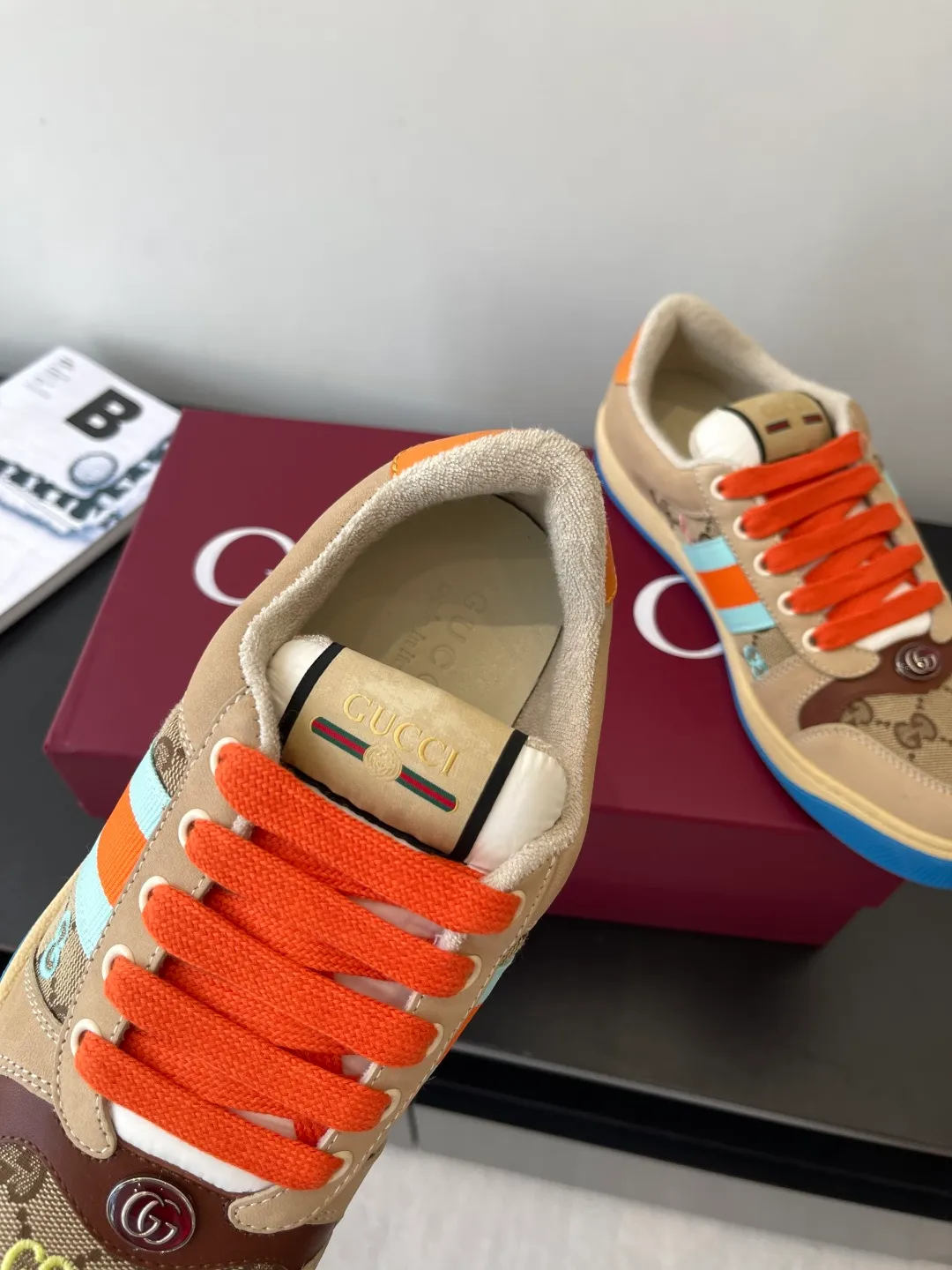 👟👟Ex-factory price 600👟👟 Gucci newly upgraded small dirty shoes for couples GG series old casual small dirty shoes catwalk style original development and purchase level version Metal double G crystal cylindrical logo Gucci original pattern ribbon Exclusive color rubbed cowhide fabric original terry cloth is delicate, soft and more comfortable and breathable Private molded two-color original TPU outsole (lower layer is wider, upper layer is narrower) Code number: 35-44